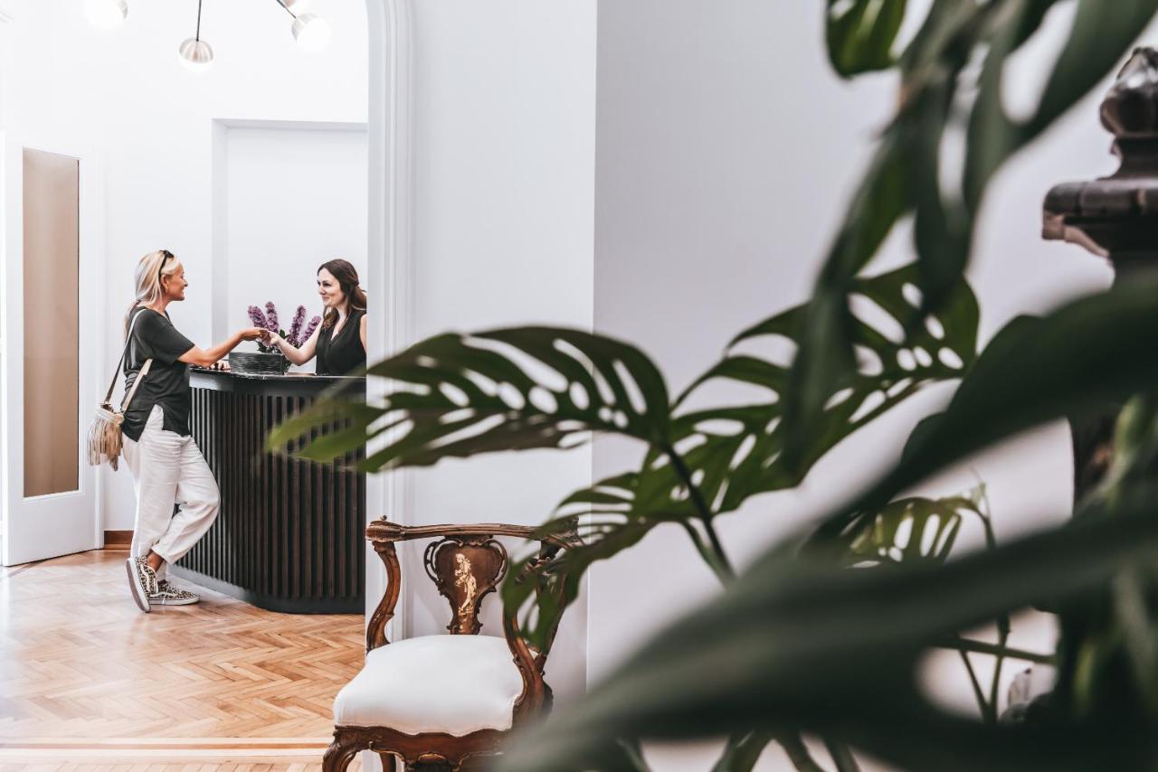 Готель Athens Flair Екстер'єр фото